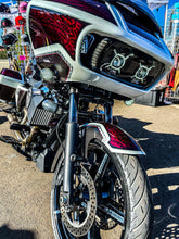 Load image into Gallery viewer, Road Glide vent blinkers 2015-23