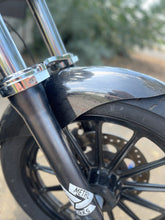 Load image into Gallery viewer, Dyna Honey Comb Carbon Fender