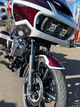 Load image into Gallery viewer, Road Glide vent blinkers 2015-23